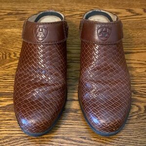 Ariat weaved leather mule shoes for women size 8.5 B